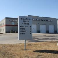 Wallwork Truck Collision Center Fargo image 5